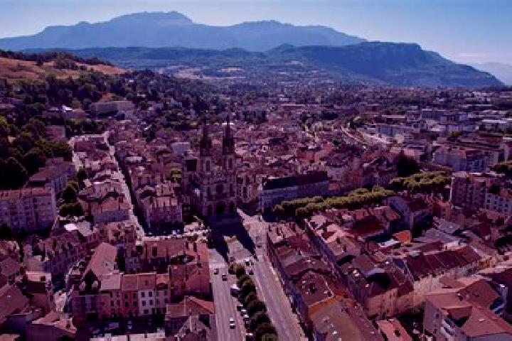 Zoey, 22 — Escort in Beaucroissant, France