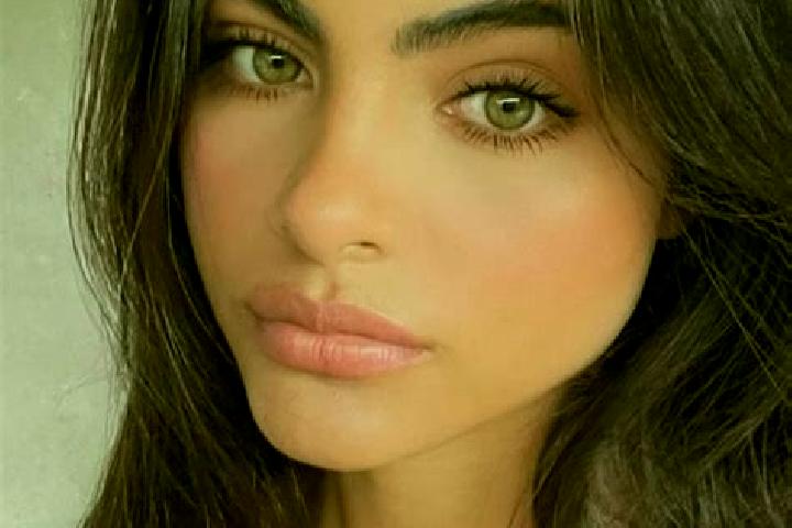 Zoey, 23, a black dark-eyed indian companion based in Valverde de Burguillos. Offering Couples, A-Level, Erotic Massage, Duos. Available for incall and outca...