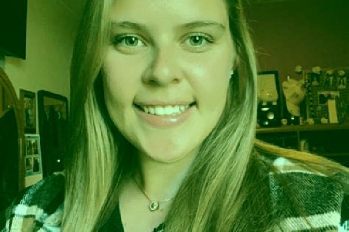 Zoey, 23 — Escort in Caledon East, Canada