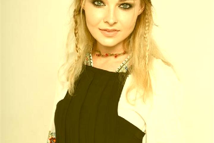 Zoey, 23 — Escort in Krasnokutsk, Ukraine