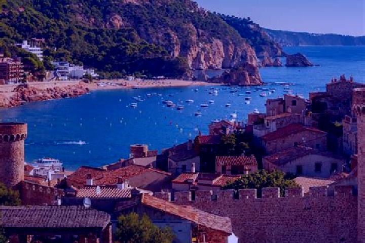Zoey, 23 — Escort in Langayo, Spain