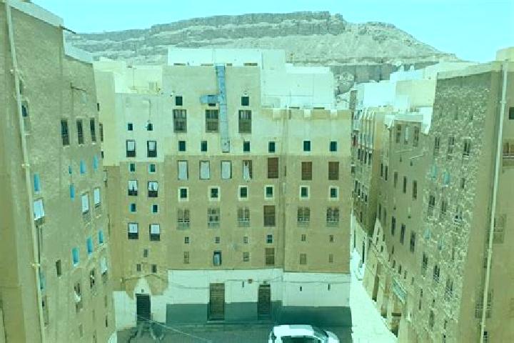 Zoey, 24 — Escort in Al Qabyal, Yemen