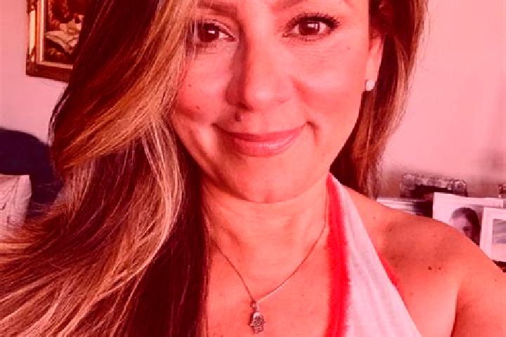 Zoey, 24 — Escort in Winnett, United States