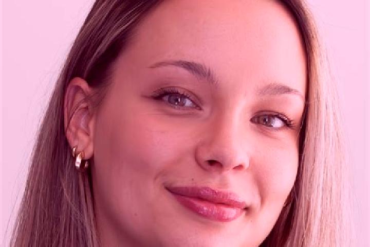 Zoey, 25 — Escort in Minier, United States