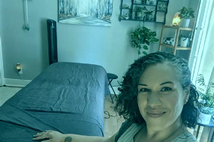 Zoey, 26, a auburn amber-eyed caribbean companion based in St Albans Park. Offering 69, Domination, Erotic Massage, GFE. Available for incall and outcall, ov...