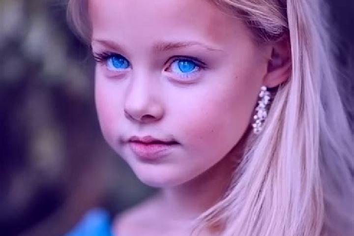 Zoey, 26, a blonde blue-eyed middle eastern companion based in Santa Caterina dello Ionio Marina. Offering Girlfriend Experience, Striptease, Travel Companio...