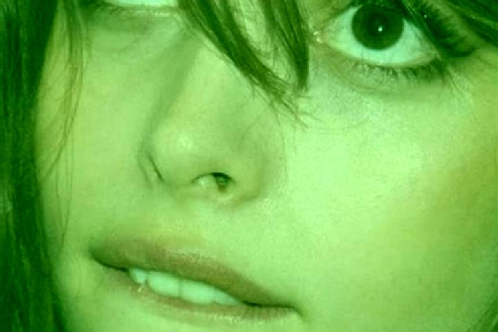 Zoey, 26, a chestnut dark-eyed european companion based in Bramshall. Offering GFE, Duos, OWO. Available for incall and outcall, overnight bookings available.
