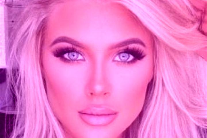 Zoey, 26, a platinum blonde grey-eyed latina companion based in La Poma. Offering Roleplay, Domination, Striptease, GFE. Available for incall and outcall, da...