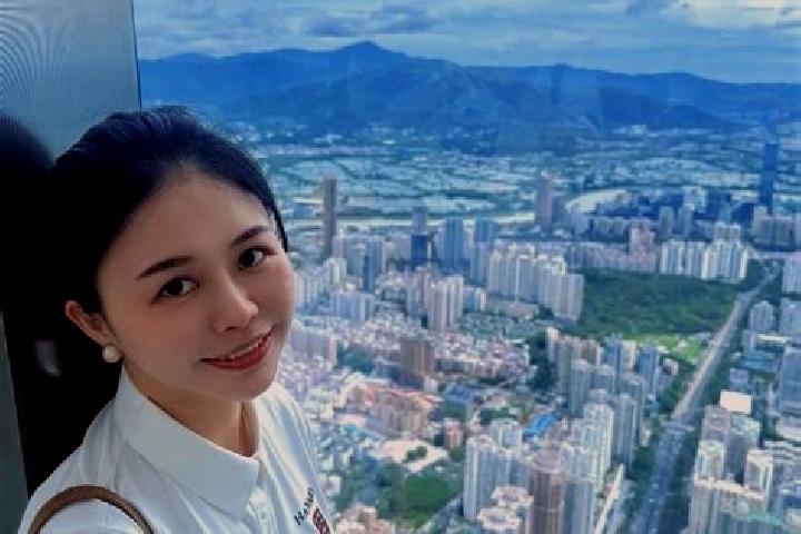 Zoey, 26 — Escort in Dongxia, China