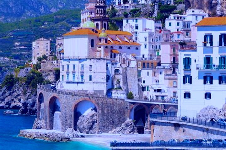 Zoey, 26 — Escort in Salve, Italy