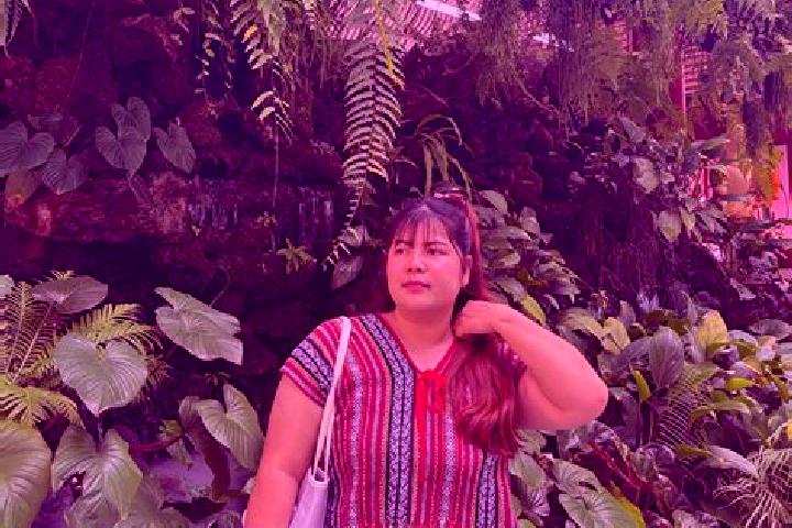 Zoey, 27 — Escort in Mae Tha, Thailand