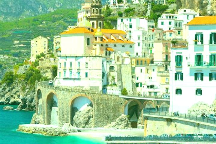 Zoey, 27 — Escort in Samolaco, Italy