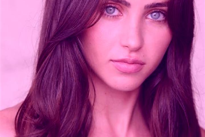 Zoey, 28, a brunette dark-eyed ebony companion based in Hindelbank. Offering GFE, Roleplay, Deep French Kissing. Available for incall and outcall, day and ev...