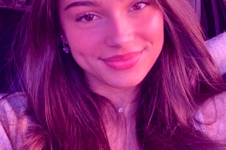 Zoey, 28, a brunette hazel-eyed middle eastern companion based in Baizhong. Offering Travel Companion, Prostate Massage, Massage. Available for incall and ou...