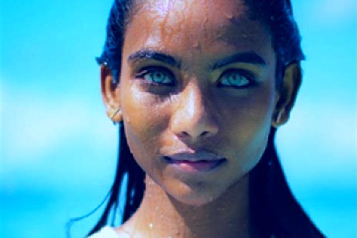 Zoey, 28, a chestnut blue-eyed indian companion based in Krzeszyce. Offering Massage, BDSM, OWO, CIM, 69. Available for incall and outcall, day and evening d...