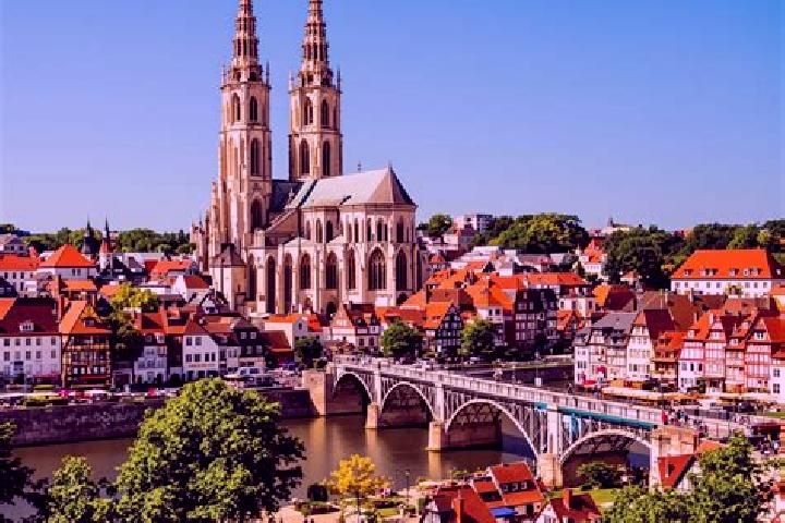 Zoey, 28 — Escort in Seitenroda, Germany