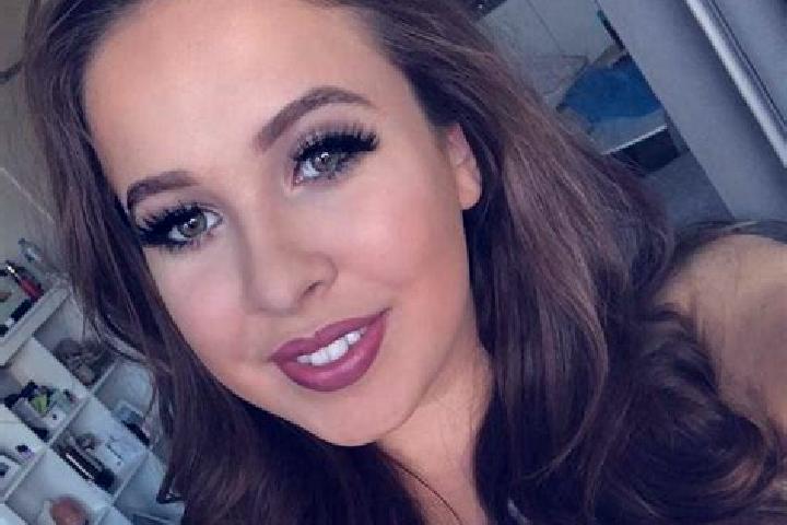 Zoey, 29, a black brown-eyed mediterranean companion based in Loomis. Offering Travel Companion, A-Level, Party Girl, GFE, Overnight. Available for incall an...