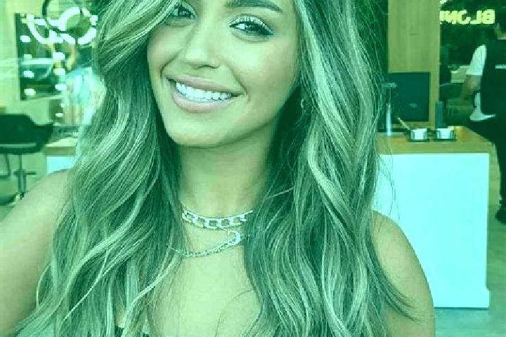 Zoey, 29, a dark blonde dark-eyed caucasian companion based in Dompierre-sur-Helpe. Offering 69, CIM, Roleplay, Massage. Available for incall and outcall, ov...