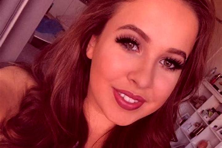 Zoey, 30, a brunette brown-eyed mixed companion based in Wavrechain-sous-Denain. Offering Girlfriend Experience, Fetish, Couples, OWO. Available for incall a...