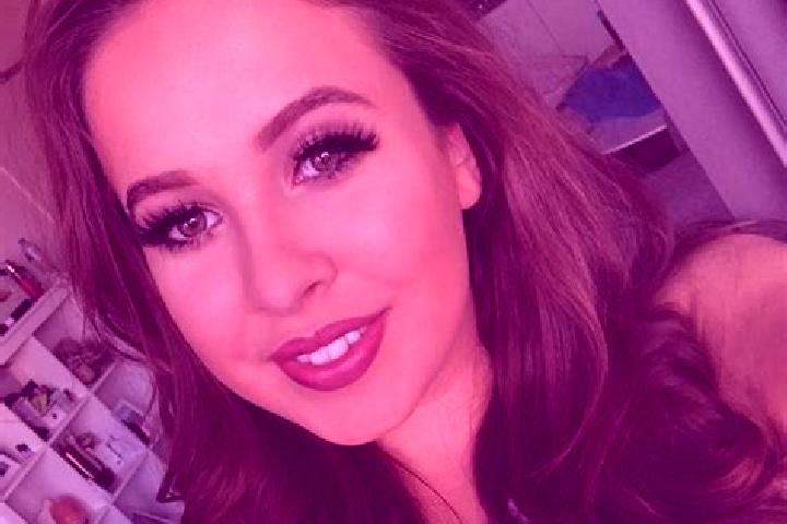 Zoey, 30, a brunette grey-eyed caribbean companion based in Central Islip. Offering OWO, Overnight, Party Girl, 69. Available for incall and outcall, overnig...