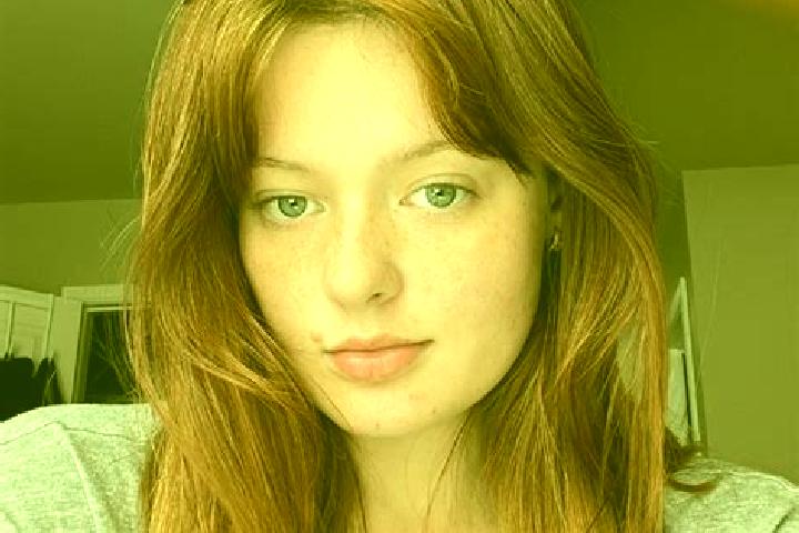 Zoey, 30, a red blue-eyed indian companion based in Pavullo nel Frignano. Offering Tantra, A-Level. Available for incall and outcall, day and evening dates.