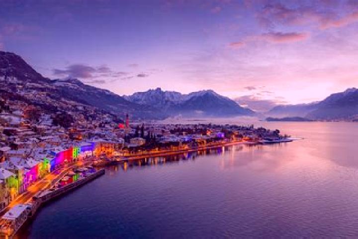 Zoey, 30 — Escort in Domaso, Italy