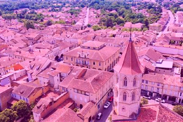 Zoey, 30 — Escort in Neussargues, France