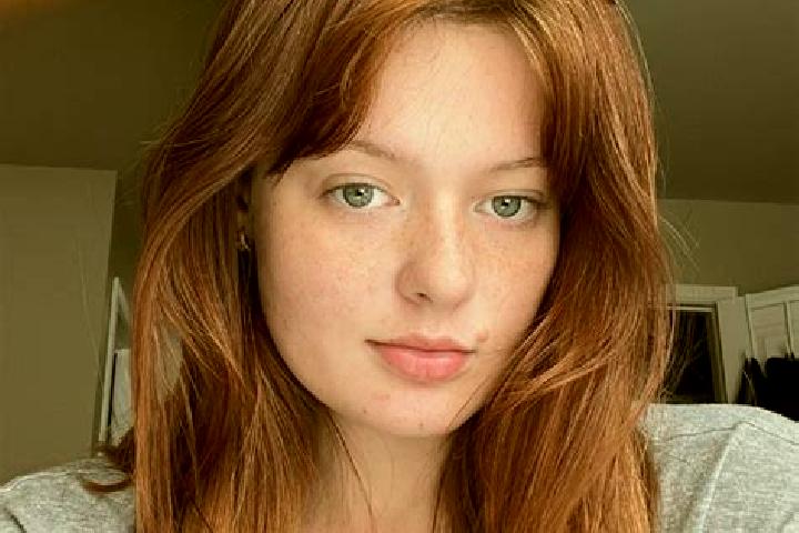 Zoey, 31, a auburn amber-eyed slavic companion based in Edattirutti. Offering Party Girl, Couples, Erotic Massage, Overnight, Fetish. Available for incall an...