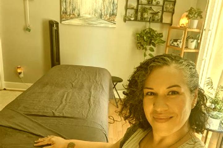 Zoey, 31, a chestnut hazel-eyed caribbean companion based in Sioux Center. Offering 69, Tantra, Massage. Available for incall and outcall, day and evening da...