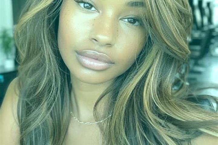 Zoey, 31, a dark blonde brown-eyed mixed companion based in Folzano. Offering Dinner Date, CIM, Girlfriend Experience, OWO, Tantra. Available for incall and ...