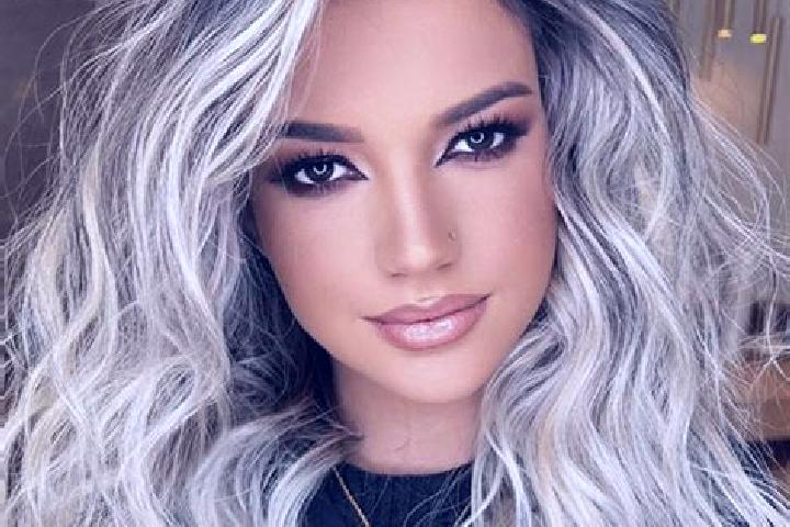Zoey, 31, a platinum blonde brown-eyed latina companion based in Hoechst im Odenwald. Offering Dinner Date, GFE, Duos, 69. Available for incall and outcall, ...