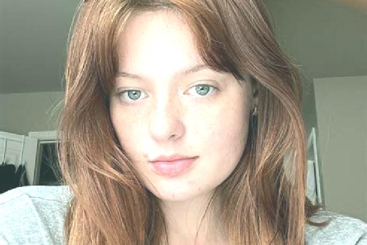Zoey, 31, a red brown-eyed mixed companion based in Petagas. Offering Prostate Massage, Girlfriend Experience, Travel Companion, Dinner Date. Available for i...