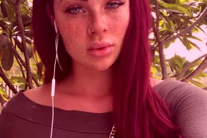 Zoey, 31, a red green-eyed indian companion based in Aldeia de Paio Pires. Offering Prostate Massage, Fetish, Overnight. Available for incall and outcall, da...