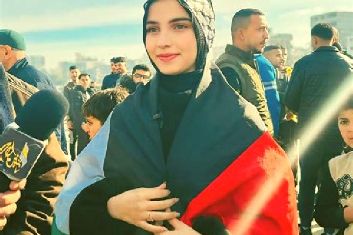 Zoey, 31 — Escort in Hajji Abdal, Iran