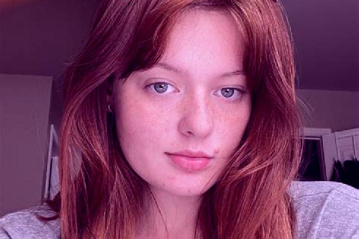 Zoey, 32, a auburn hazel-eyed indian companion based in Renau. Offering OWO, Overnight, Roleplay. Available for incall and outcall, overnight bookings availa...