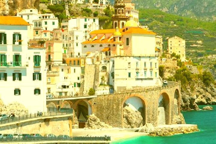 Zoey, 32 — Escort in San Maurizio, Italy