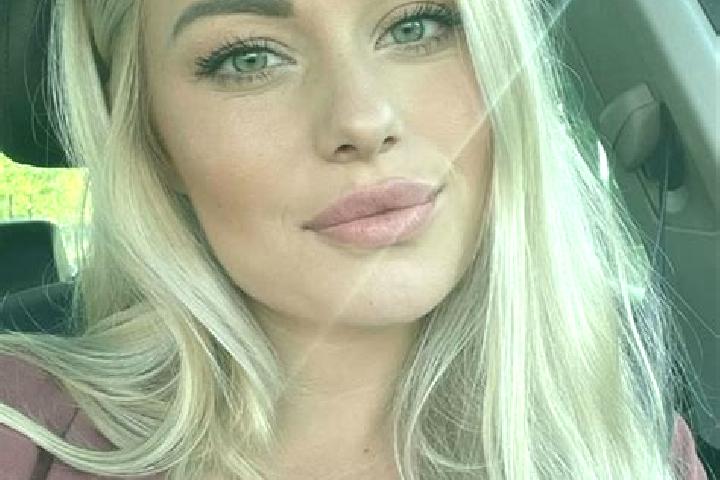 Zoey, 33, a blonde hazel-eyed caribbean companion based in Goessel. Offering Deep French Kissing, Dinner Date, Tantra. Available for incall and outcall, day ...