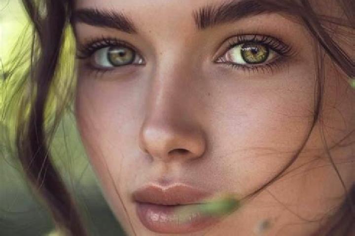 Zoey, 33, a red hazel-eyed european companion based in Umarsera. Offering Party Girl, Erotic Massage, Girlfriend Experience, Fetish. Available for incall and...