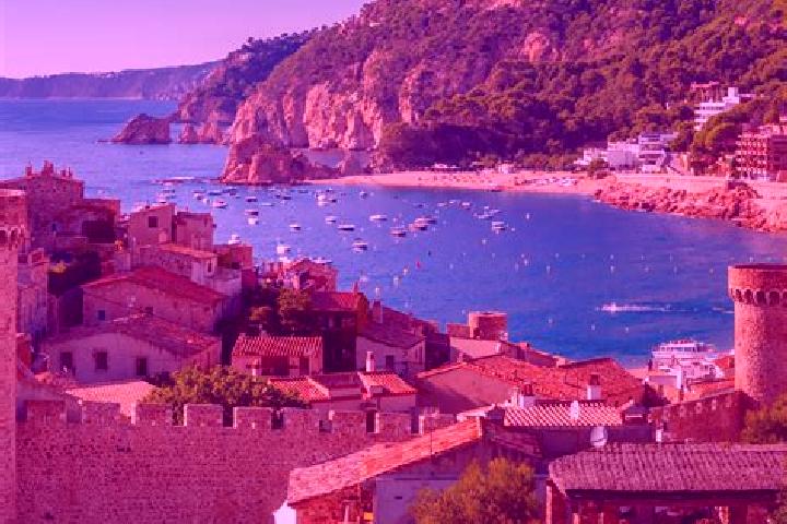 Zoey, 33 — Escort in Frades, Spain