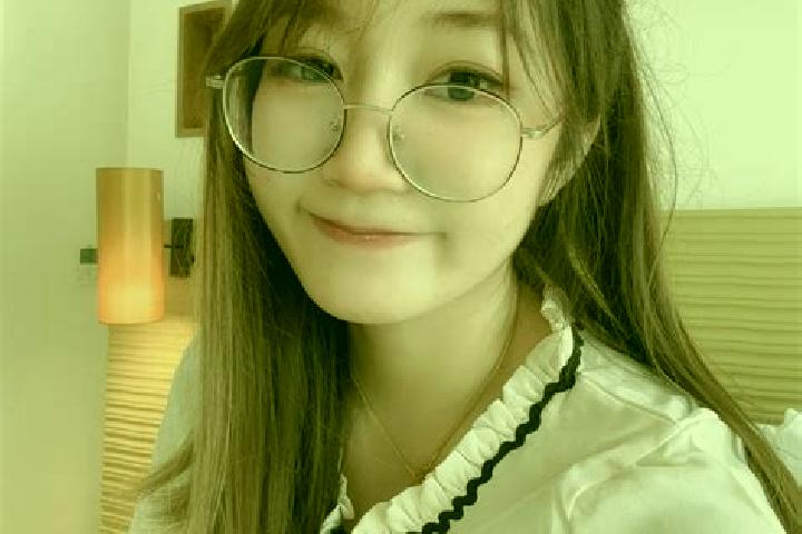 Zoey, 33 — Escort in Tanghua, China