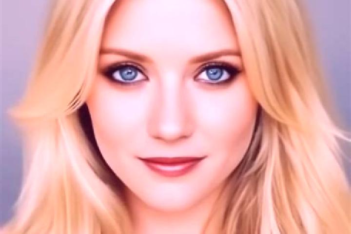 Zoey, 34, a blonde amber-eyed caucasian companion based in Goesen. Offering Roleplay, 69, Overnight. Available for incall and outcall, day and evening dates.