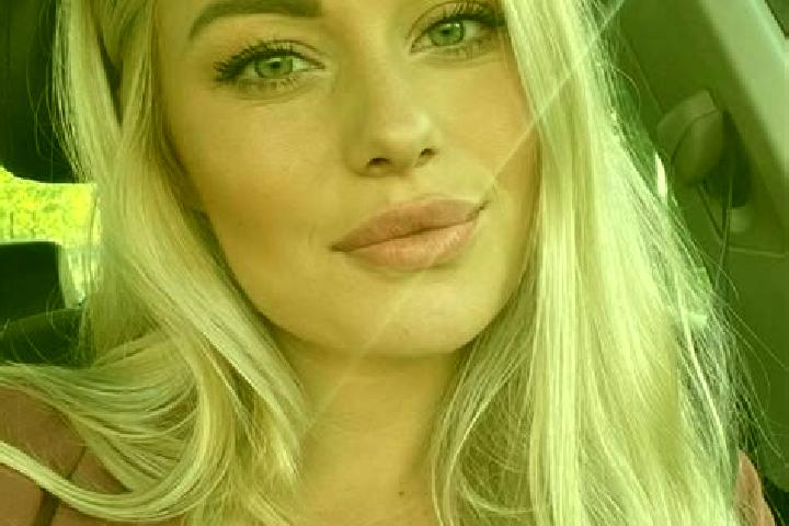 Zoey, 34, a blonde hazel-eyed mediterranean companion based in Arya. Offering Roleplay, Couples, BDSM. Available for incall and outcall, day and evening dates.