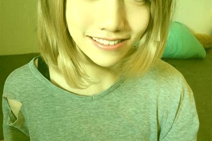 Zoey, 34, a platinum blonde brown-eyed asian companion based in Sabanagrande. Offering Couples, Striptease, Erotic Massage, Travel Companion. Available for i...