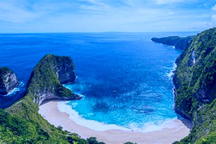 Zoey, 34 — Escort in Astanajapura, Indonesia