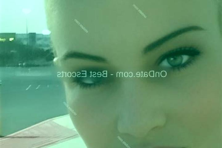 Zoey, 34 — Escort in Paptalaya, Honduras