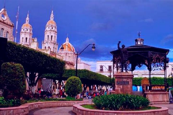 Zoey, 34 — Escort in Sahuayo de Morelos, Mexico