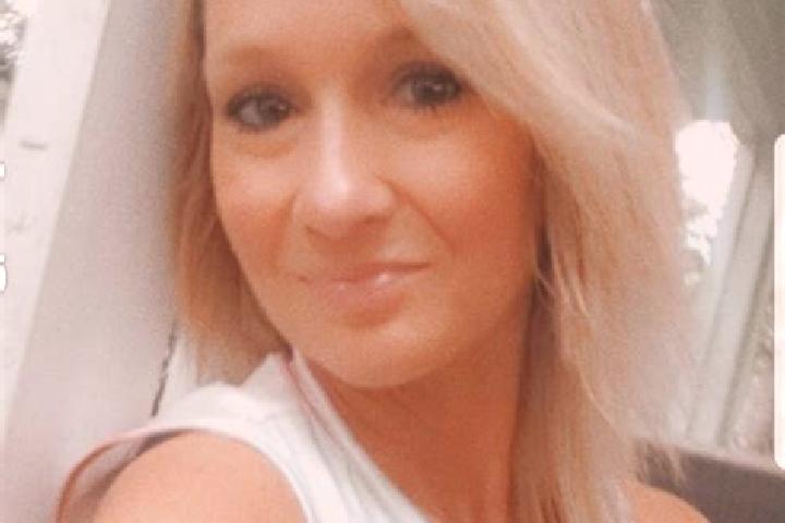 Zoey, 35 — Escort in Booneville, United States