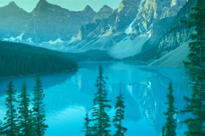 Zoey, 35 — Escort in Snow Lake, Canada