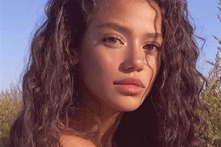 Zoey, 36, a black brown-eyed latina companion based in San Salvador. Offering Duos, Girlfriend Experience, Party Girl, Dinner Date. Available for incall and ...
