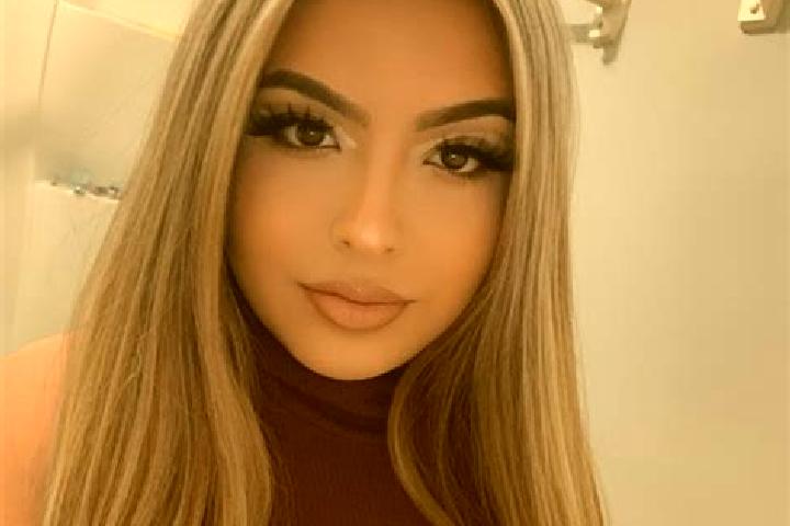 Zoey, 37, a blonde amber-eyed latina companion based in Sacosu Turcesc. Offering Couples, 69, Tantra. Available for incall and outcall, overnight bookings av...